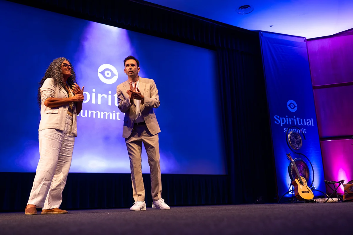 Pedro Frias e Paula Rodrigues em palco